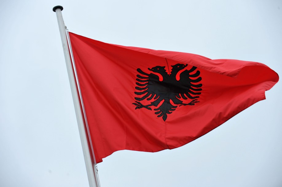 Quốc kỳ của Cộng hòa Albania, cờ của nước nào không có màu xanh lá cây